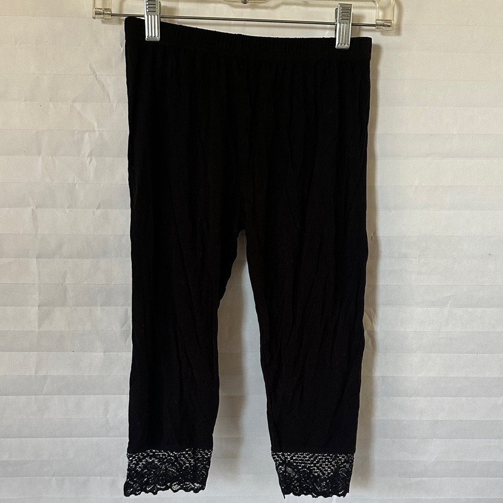 Black Lace‑Trim Leggings – Girls Size Small – Unbranded